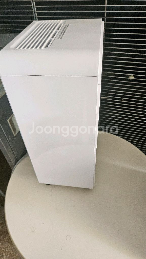 한경희생활과학 제습기 13리터 2024년구입재품--1
