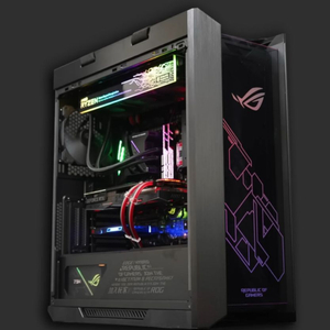 ASUS ROG STRIX HELIOS 케이스