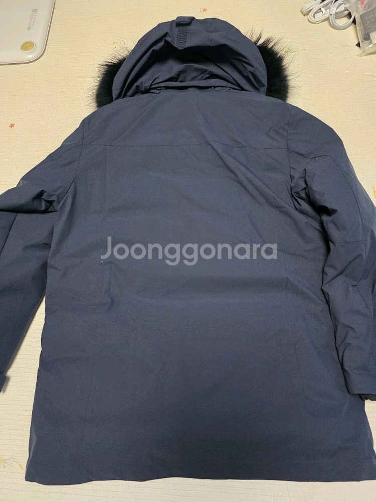 웨스트우드 남성 라쿤퍼 중기장 헤비다운 새상품 팔아요.--3