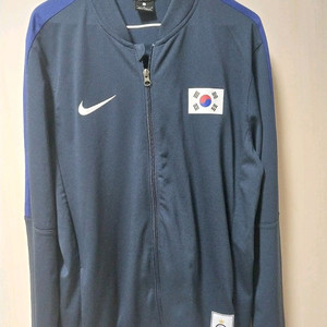 거의새거 !!!나이키 드라이핏 트랙 트레이닝복 L