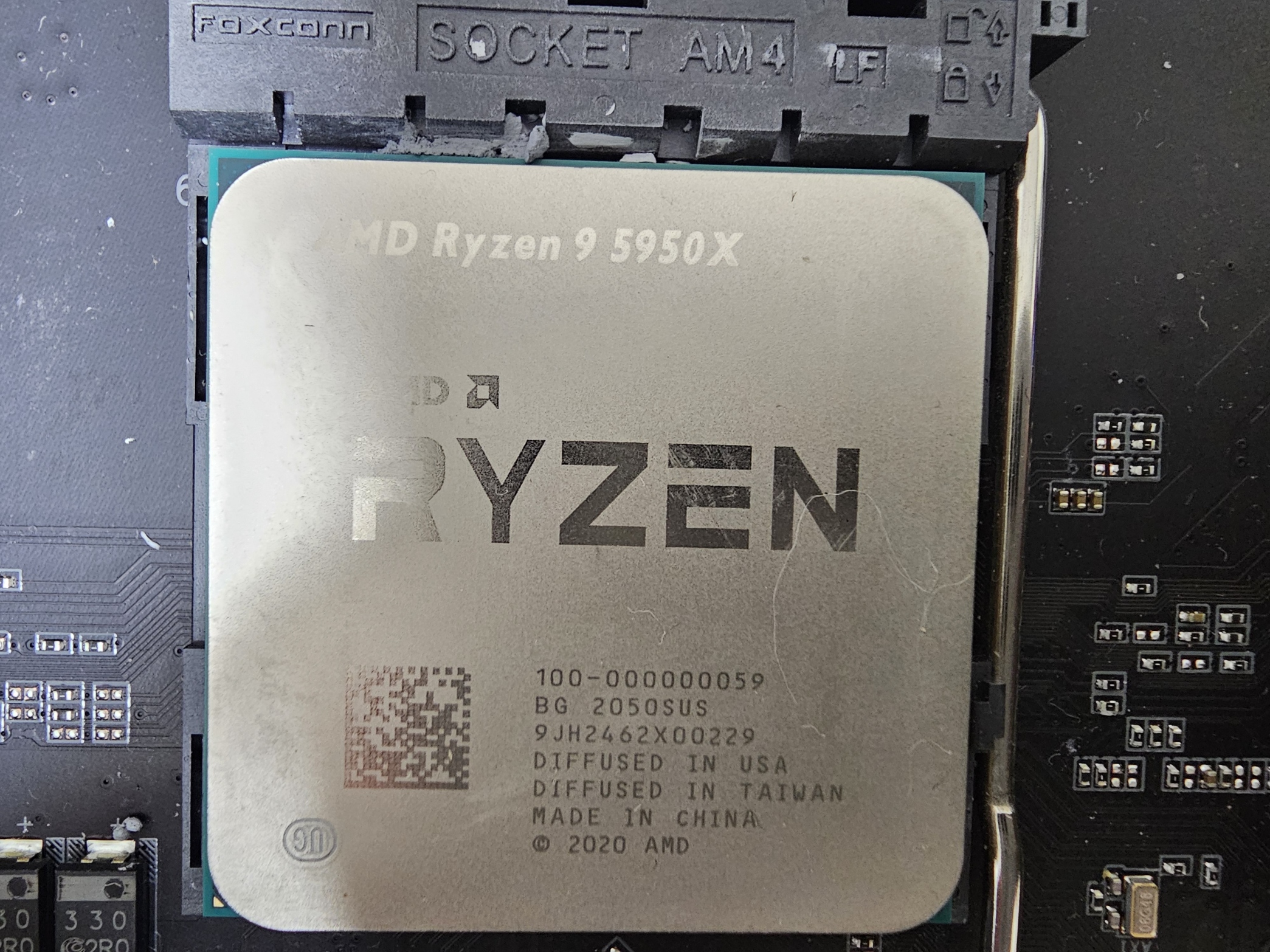 AMD 라이젠 9 Ryzen 9 5950X