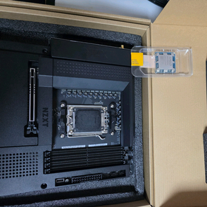 9600X, B650E 같이 팝니다