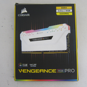 커세어 DDR4-3200 VENGEANCE RGB 16
