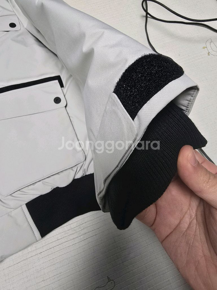 아이더 스투키 프리미엄 남여공용 인피니움 다운자켓 새상--2
