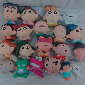 라잉다운 52toys 짱구 피규어 세트로 팔아요