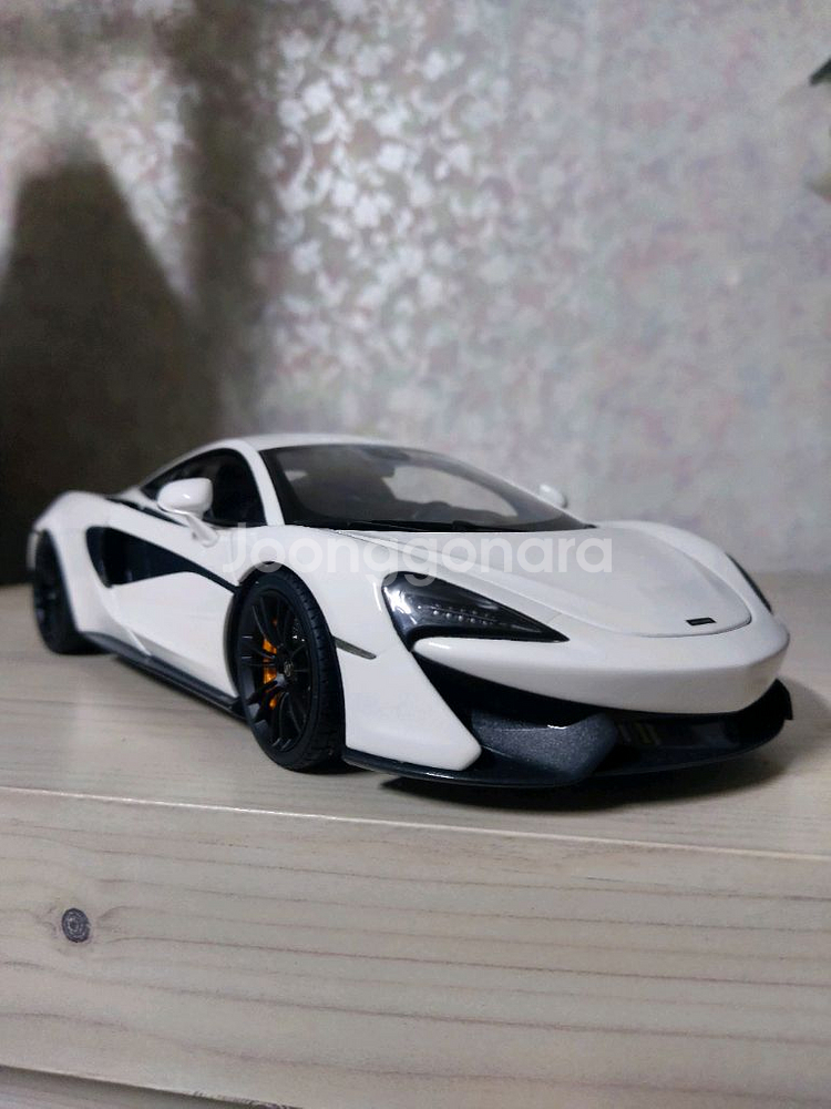 오토아트 맥라렌 570s--2