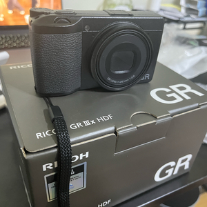리코 gr3x hdr 카메라 팝니다.