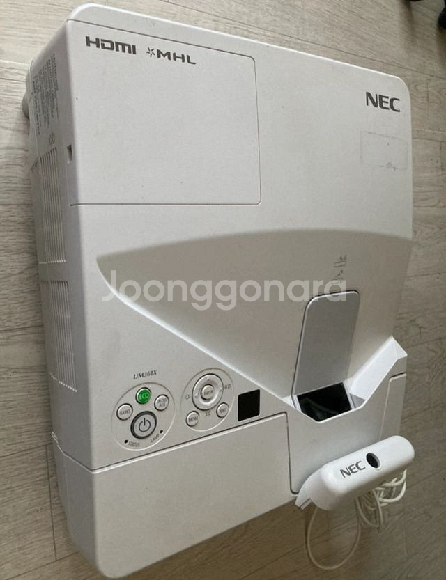 초단초점프로젝트 중고판매(nec np-um361x)--1