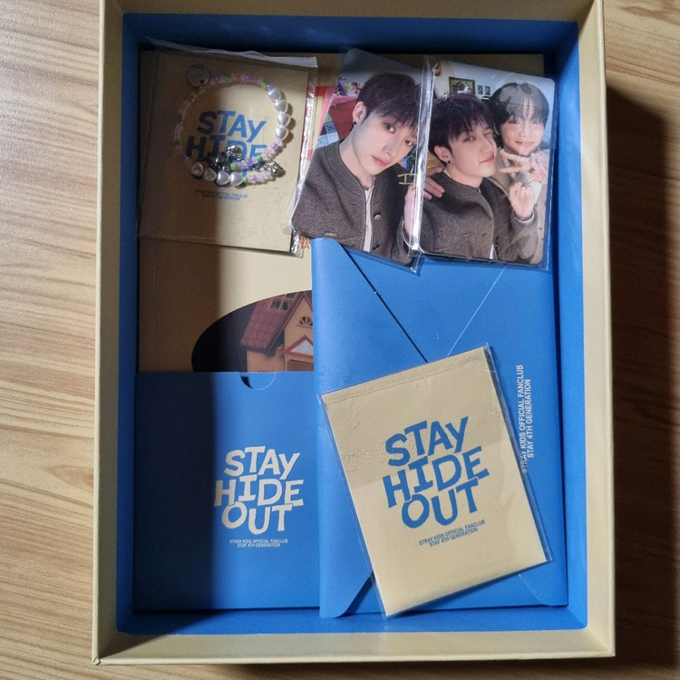 스키즈 스테이 4기 키트 이미지