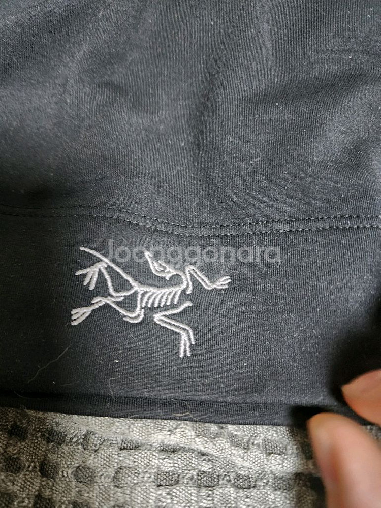 아크테릭스 로 토크 블랙 L - XL--1