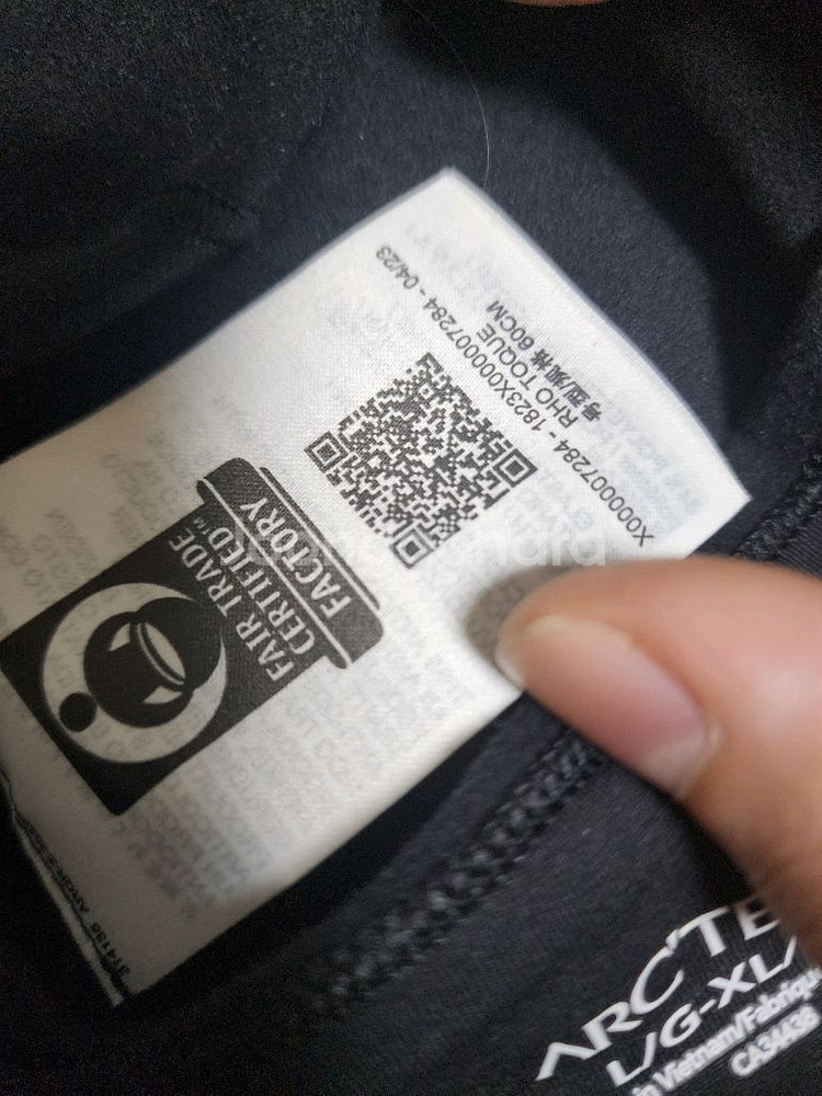 아크테릭스 로 토크 블랙 L - XL--4
