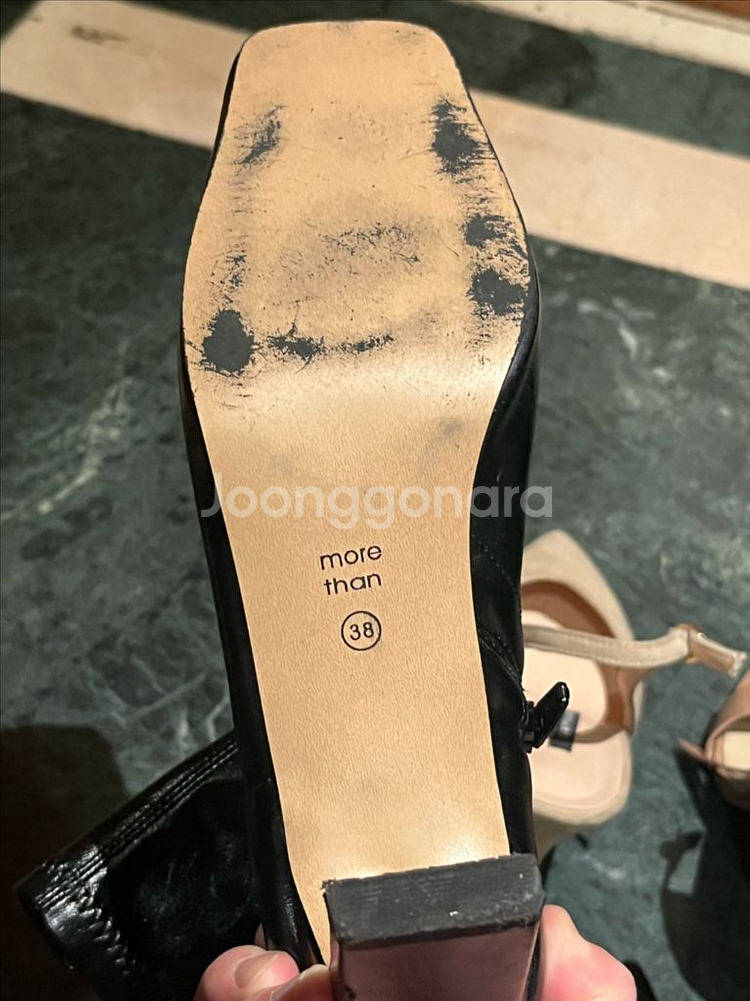 알도 여성 힐 230사이즈 블랙 애나멜--5