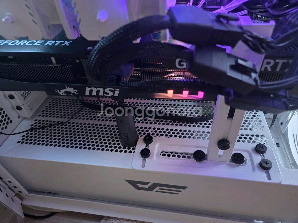 RTX MSI 5080 게이밍 트리오--1