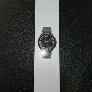 갤럭시 워치6 클래식 검정 43mm 미개봉품