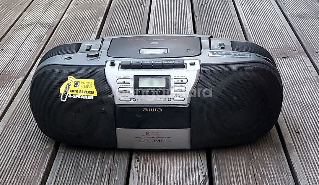 AIWA 카세트/라디오 붐박스 팝니다--0