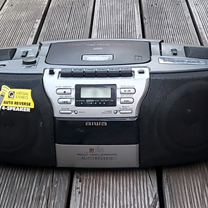 AIWA 카세트/라디오 붐박스 팝니다