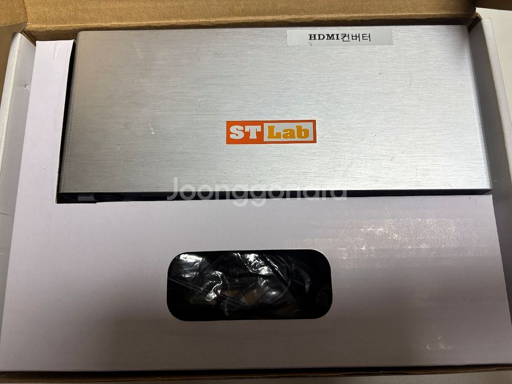 2x4 HDMI 분배기--1