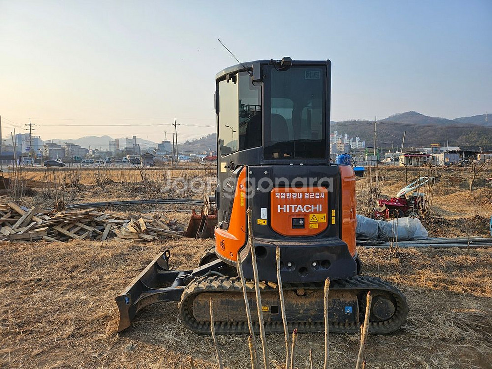 캐빈 미니굴삭기 ZX35 2021년식 300시간 코집--2