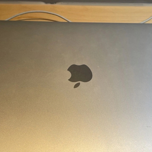 MacBook Pro 2017 13형 급처