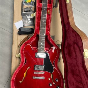 Gibson ES-335 Sixties Cherry