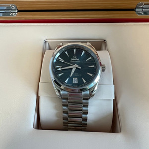 오메가 신형 아쿠아테라 쉐이드 38mm 모델 판매합니다