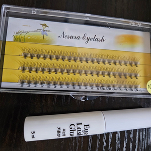 가닥속눈썹 10mm 새상품+속눈썹풀 4000원