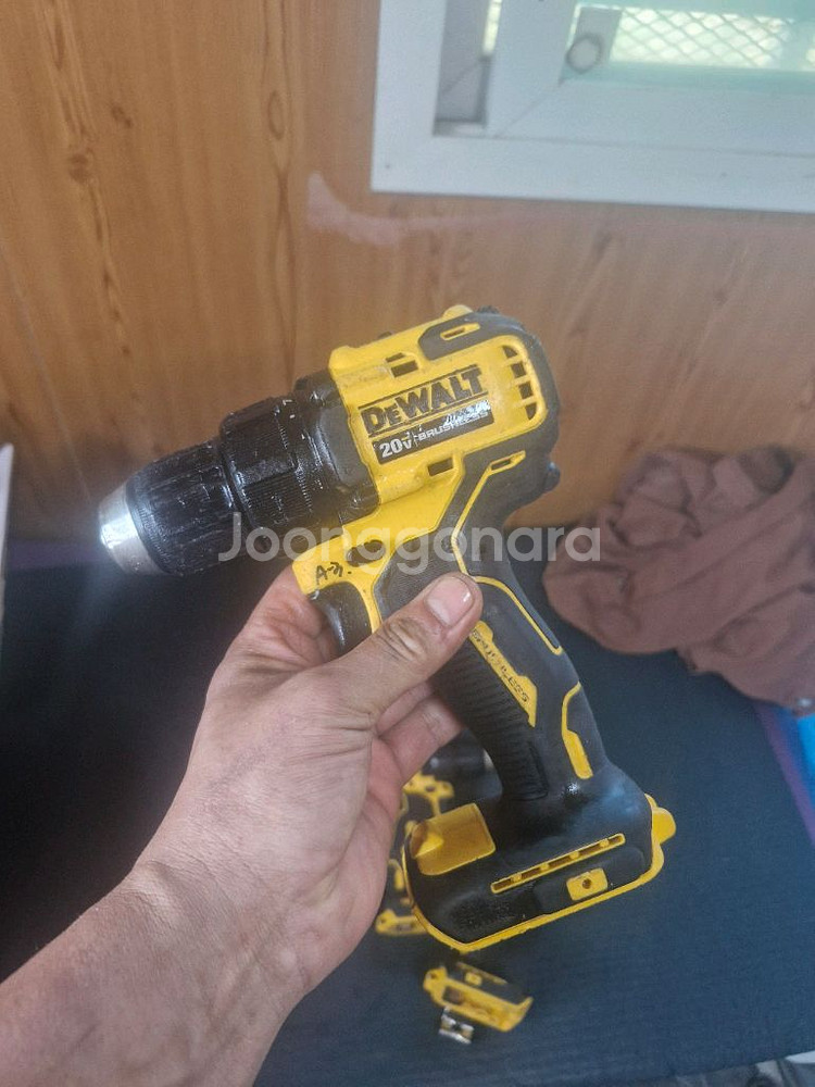 디월트충전드릴 DCD708 콤팩트형 가벼운전동드릴 최상--6