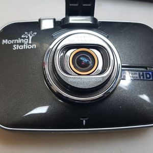 정비된 모닝스테이션 v350d 앞쪽 본체만.