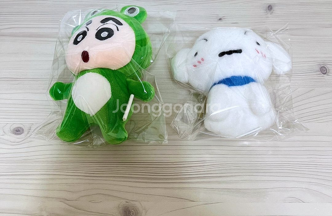 짱구 cgv 캘린더 + 개구리 인형 + 흰둥이 인형--0