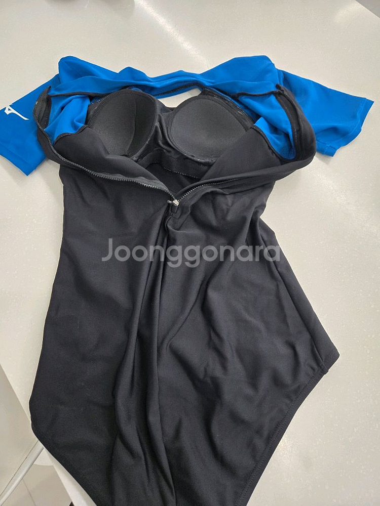 미즈노 여성 반팔 지퍼형 래쉬가드 원피스 수영복 m--4