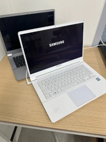 [고사양]삼성 노트북9 15인치 nt900x5l i7 이미지