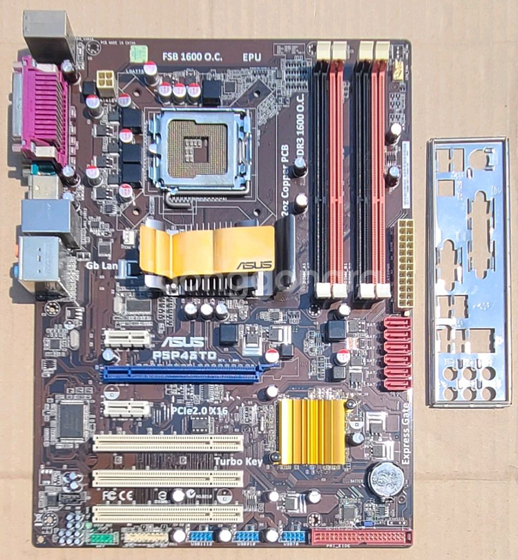 ASUS P5P43TD 중고 메인보드 판매합니다.--0