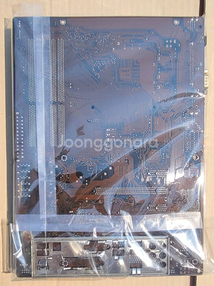 ASUS P5P43TD 중고 메인보드 판매합니다.--1