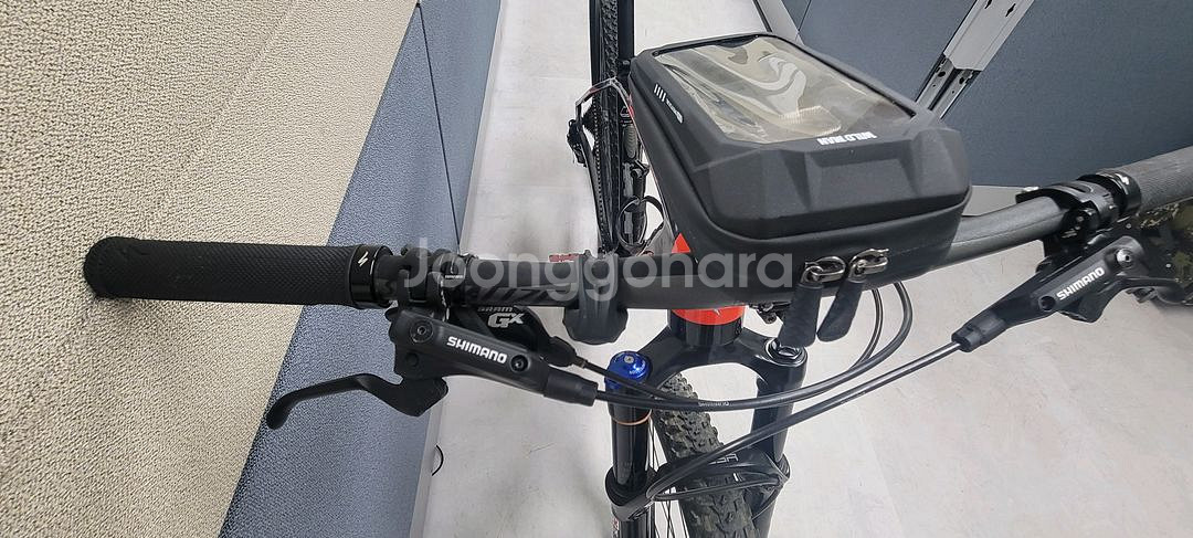 스페셜라이즈드 스톰점퍼HT 콤프카본 월드컵29--2