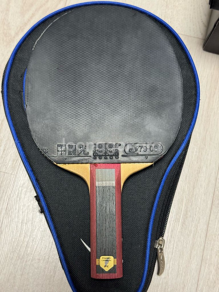 ict 스트라이크 카본 탁구라켓 판매합니다.--0