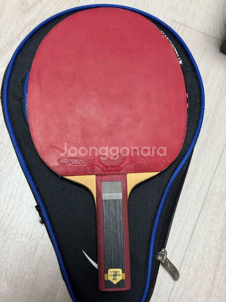 ict 스트라이크 카본 탁구라켓 판매합니다.--1