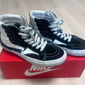 반스 vans 스케이트 하이 리이슈 블랙 240사이즈