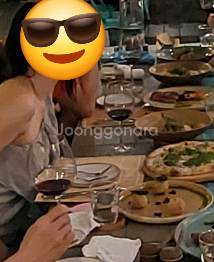 <자라>언밸런스 러플 린넨탑--2