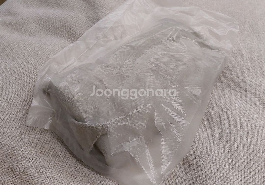<자라>언밸런스 러플 린넨탑--4