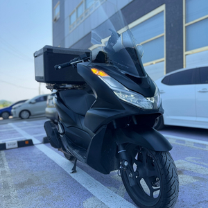 혼다 PCX125 22년식 5만Km 판매합니다.