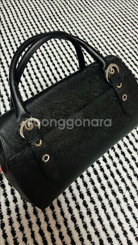 페레가모 간치니 블랙 은장 볼링백 숄더백 토트백--4