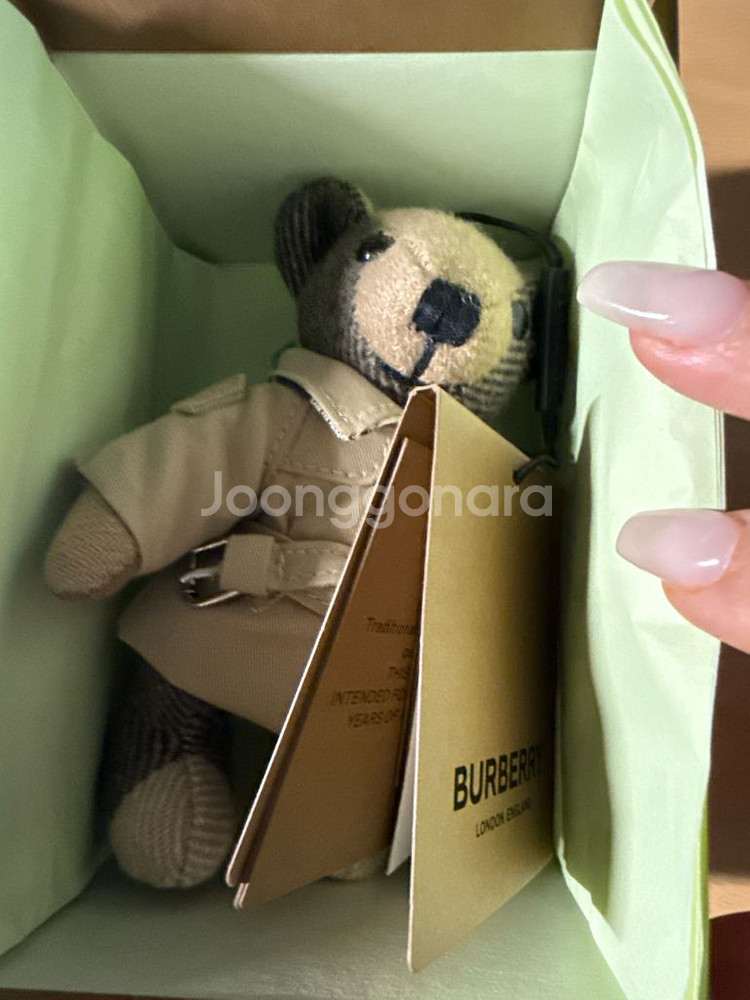 버버리 곰돌이 키링 판매합니다.--0