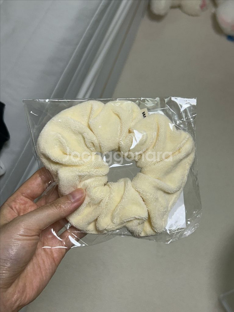 휩드 헤어밴드 곱창끈 새것 팝니다--1