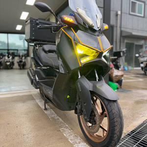 야마하 Xmax300 24년식 4만Km 판매합니다.