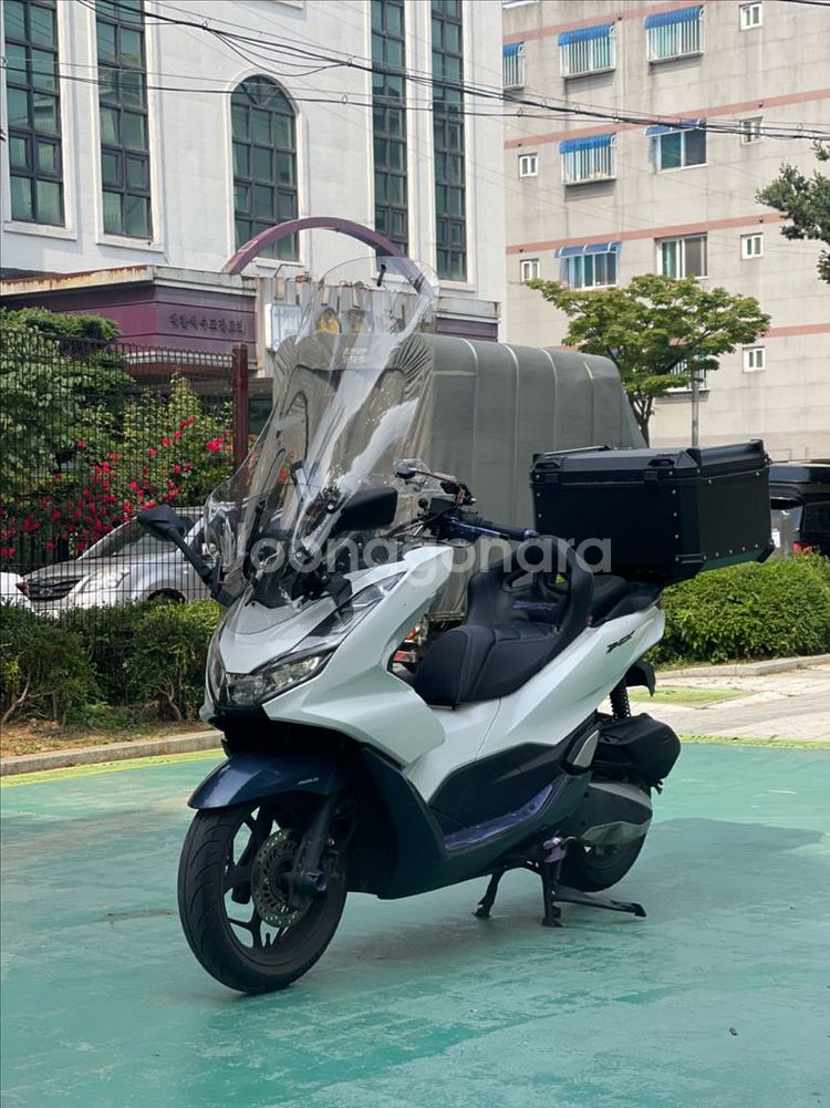 pcx125 요시무라구변 21년식 저렴하게 판매합니다--1
