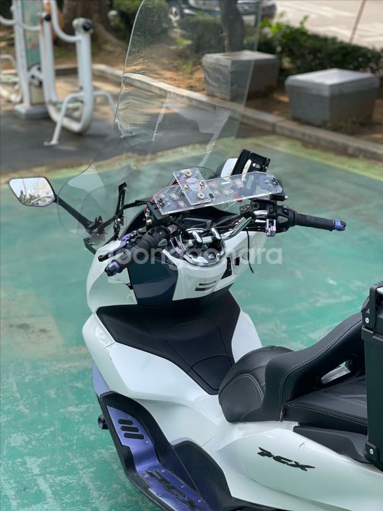 pcx125 요시무라구변 21년식 저렴하게 판매합니다--8