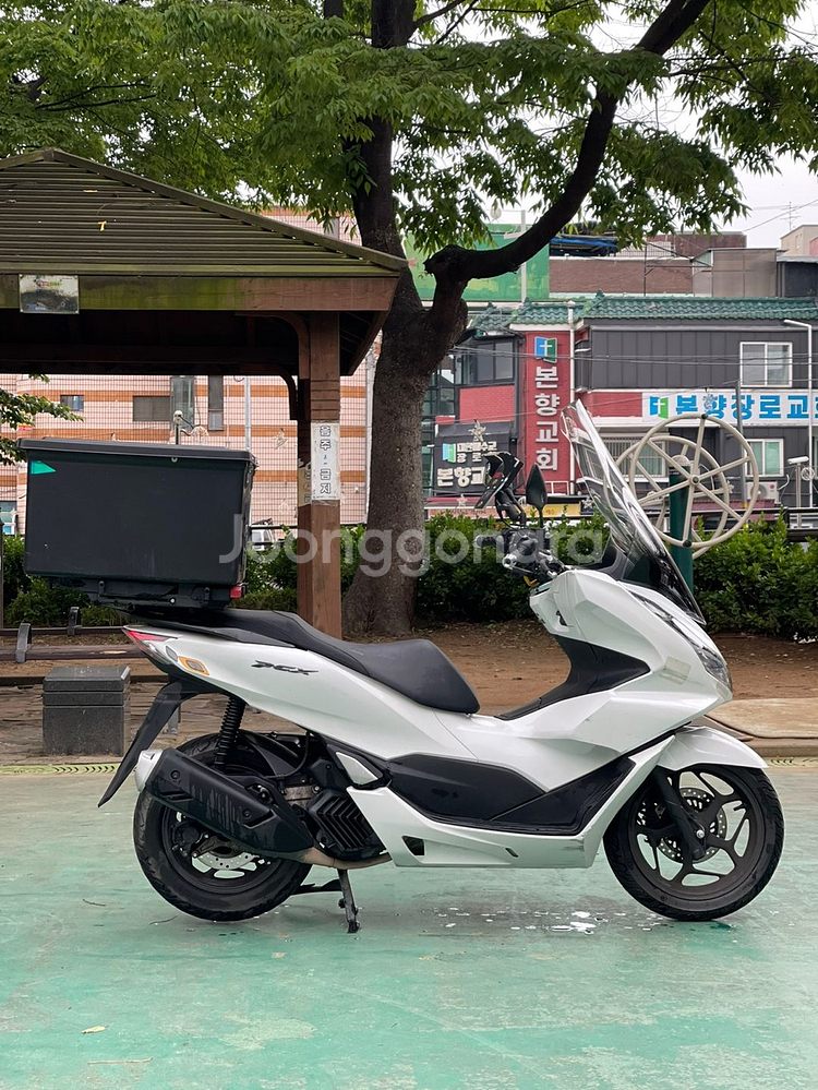 pcx125 24년식 3.1만Km 저렴하게 판매합니다--9