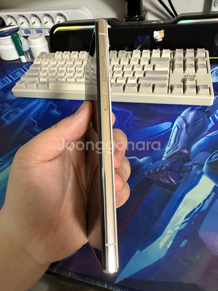 갤럭시 S23울트라 256GB / 크림--3