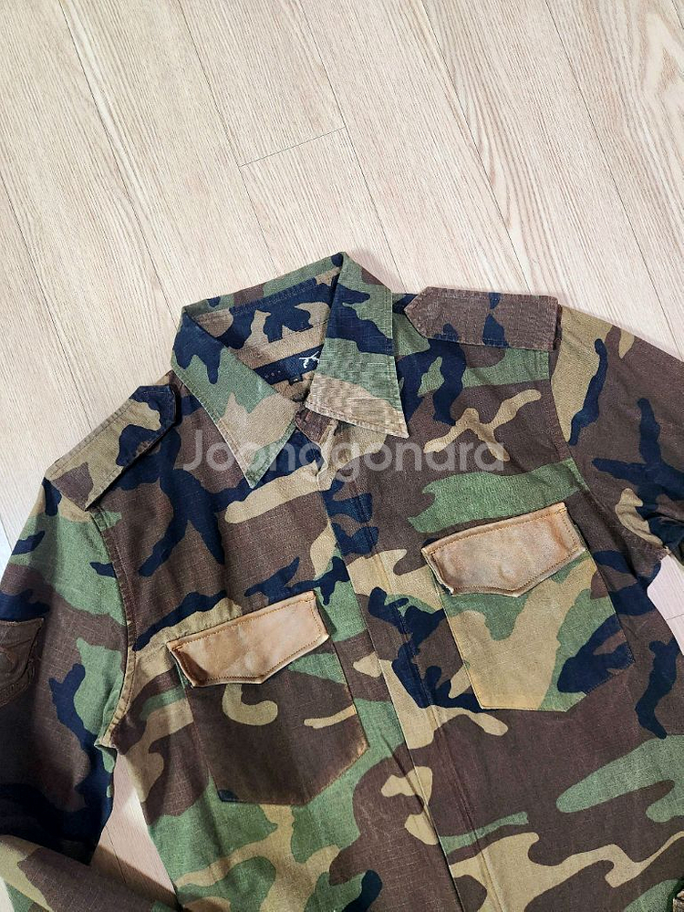 로아 카모플라주 아카이브 리리 지퍼 재킷--1