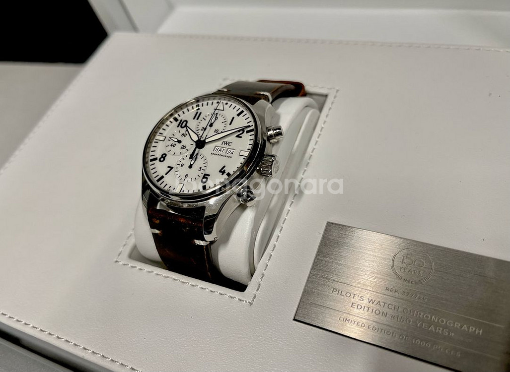 iwc 정품 150주년 크로노파일럿 판매--3